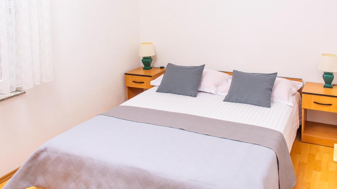 Planikovica Apartments Trogir Dış mekan fotoğraf